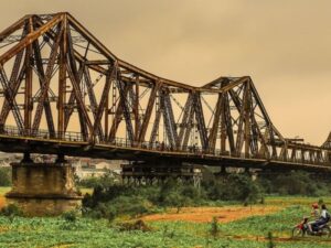 Cầu Long Biên