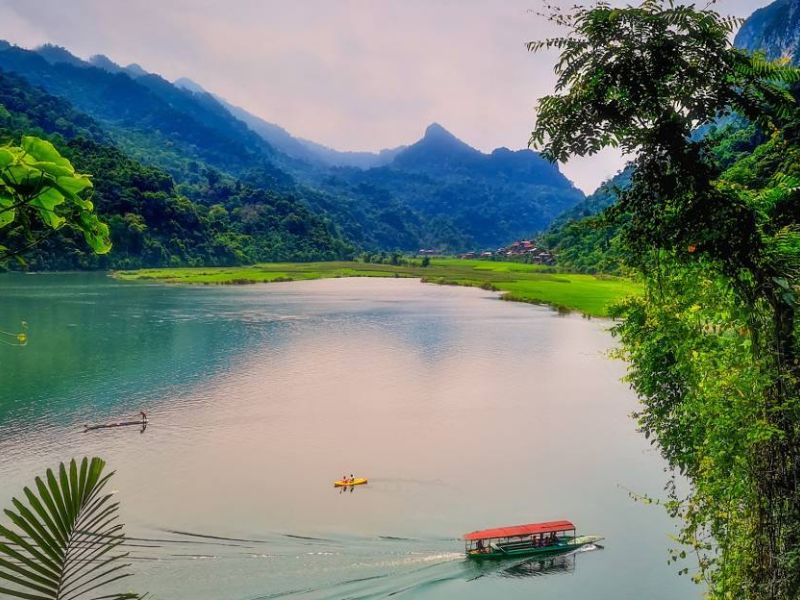 Hồ Ba Bể